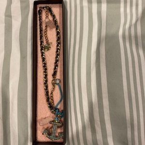 Bestest Johnson necklace